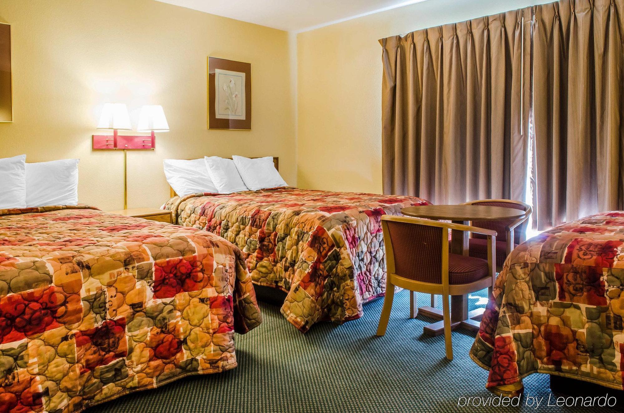 Relax Inn ลูอิสเบิร์ก ภายนอก รูปภาพ