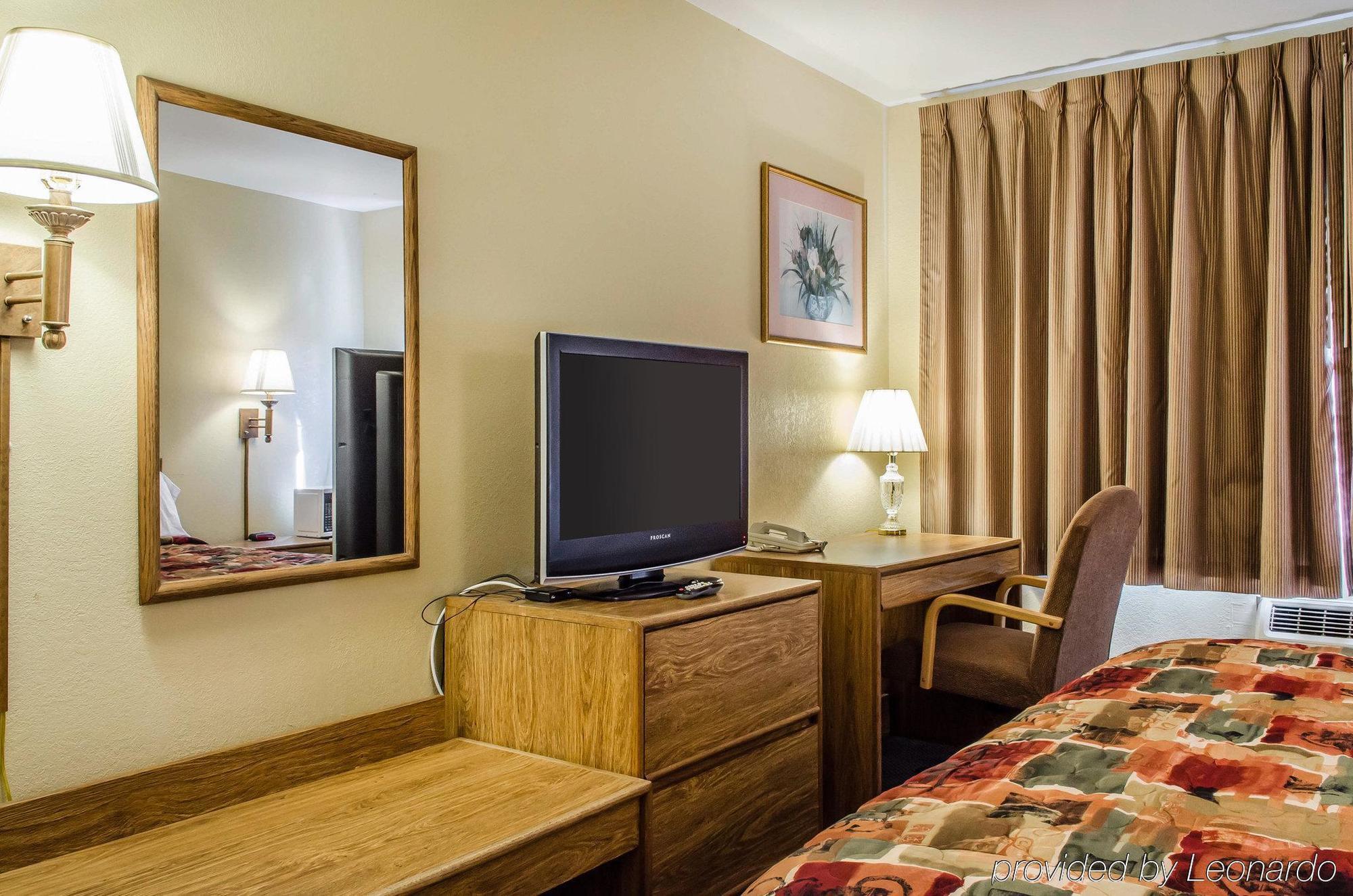 Relax Inn ลูอิสเบิร์ก ภายนอก รูปภาพ